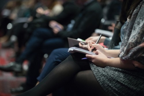 Finance en Commun - Banques Publiques de Développement : le temps de l’engagement